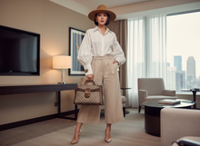 Load image into Gallery viewer, Brown / Red Bottom