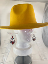 Load image into Gallery viewer, Mustard Yellow / Red Bottom