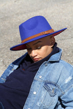 Load image into Gallery viewer, Blue / Pink Bottom