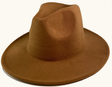 Load image into Gallery viewer, Khaki / Black Bottom