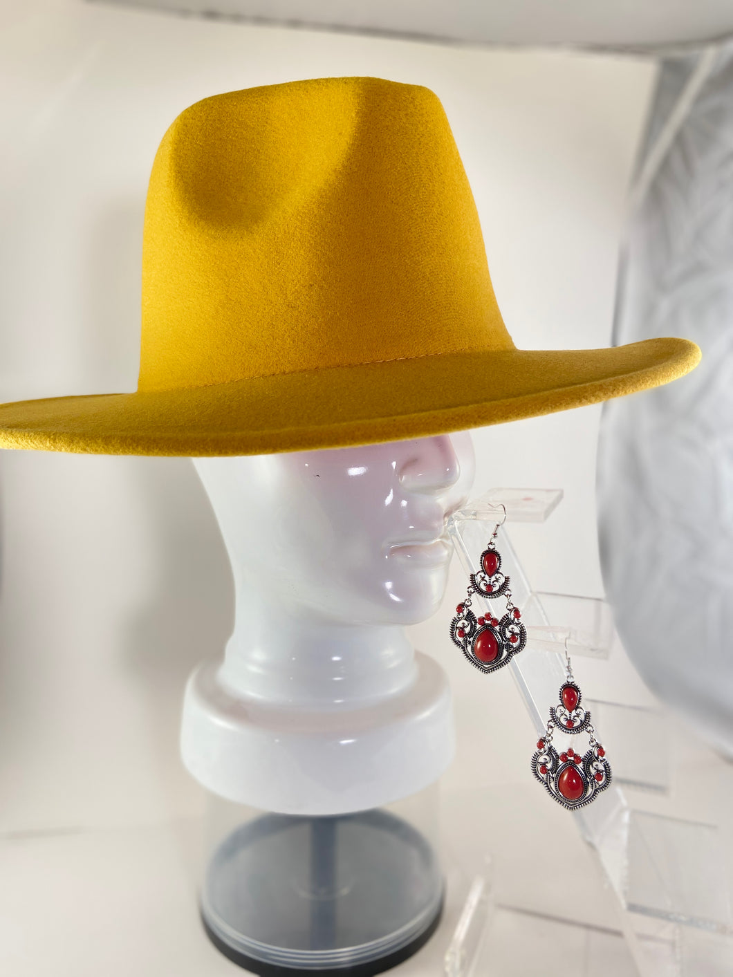 Mustard Yellow / Red Bottom